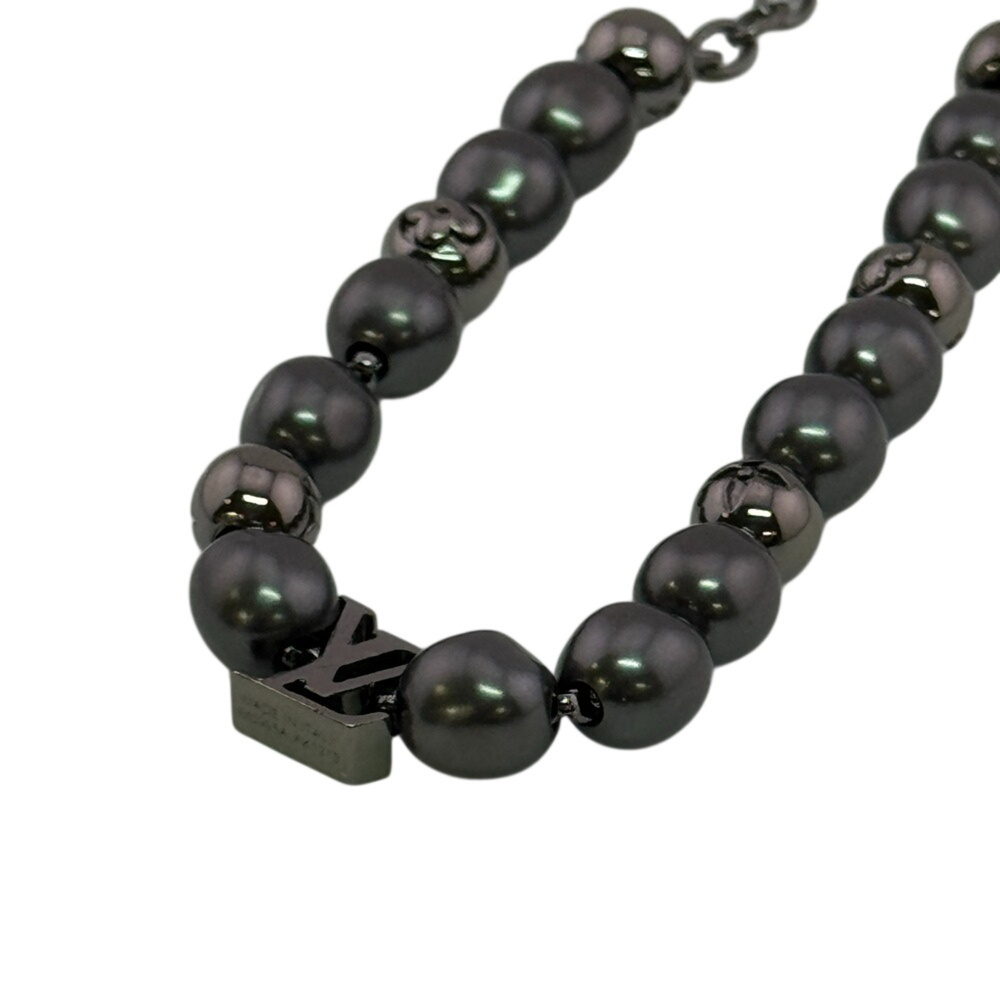 LOUIS VUITTON Gray Pearl Monogram Bracelet